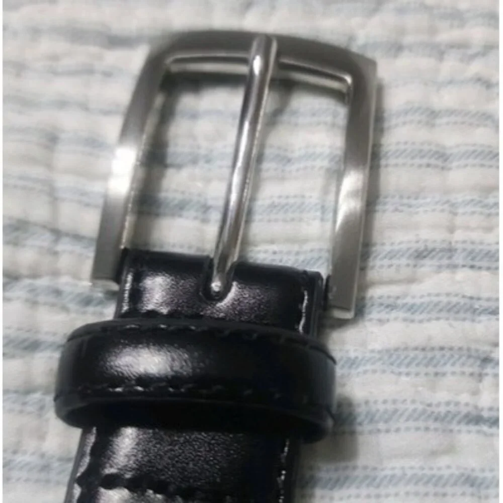Sportoli Classic Leather Belt Black Single Prong silver Buckle Mens Belt Size 40